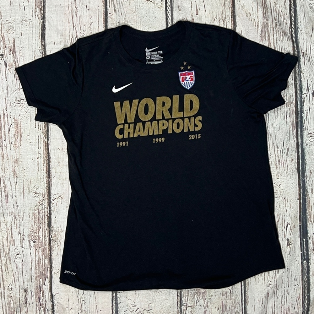 Women's USA World Cup Soccer 2015 Nike Dri - Fit Short Sleeve Sports Shirt